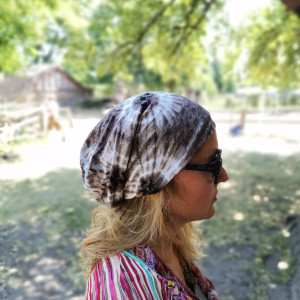 Czapka wiosenna smerfetka