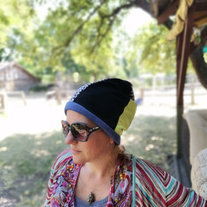 Czapka smerfetka patchworkowa