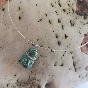 Naszyjnik z chryzokolą