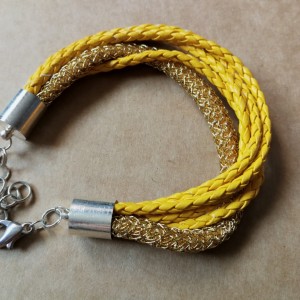 bransoletka kolorowa etno sznurkowa złota