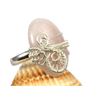 Kwarc różowy, Srebrny pierścionek zkwarcem różowym, ręcznie wykonany, prezent dla niej, prezent dla mamy, prezent urodzinowy