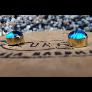 Kolczyk niebieski drobny małe