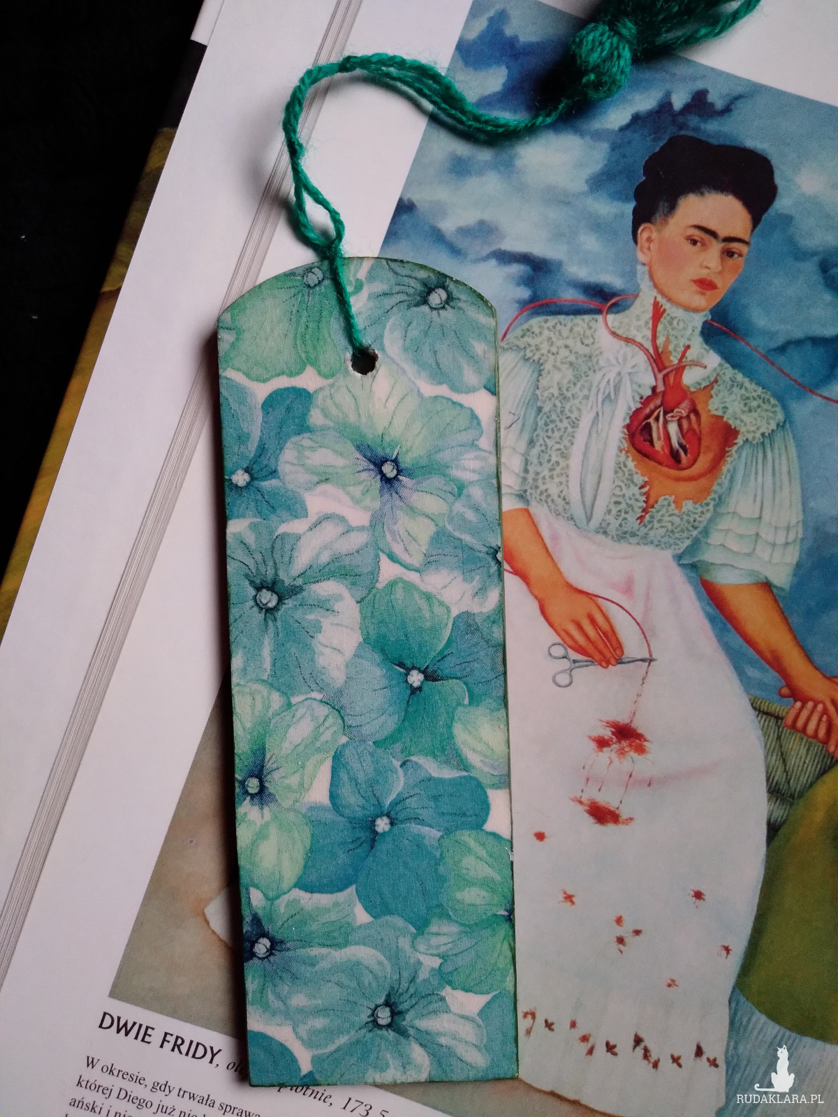 Drewniana zakładka do książki Frida Kahlo motyw kwiatowy kwiaty decoupage