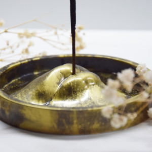 Podstawka na kadzidło Usta