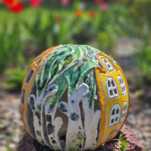 Kula lampion, kamieniczki w dzień