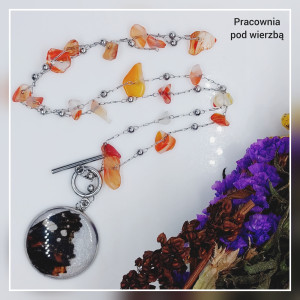 choker naszyjnik kamienie czerwony agat agaty motyl stal żywica