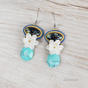 Małe kolczyki sutasz Trawertyn