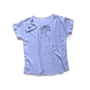 rozmiar M bluzka, niebieski top z wiskozy, nowa bluzka z wiskozy, wiskoza bluzka M