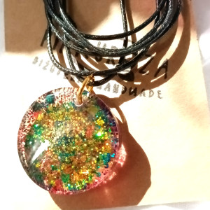 Kolorowy wisiorek zielony wisiorek brokatowa zawieszka