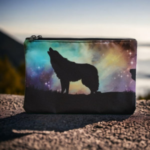 Saszetka, kosmetyczka z wodoodpornej tkaniny kolekcja Matka Natura SAMOTNY WILK