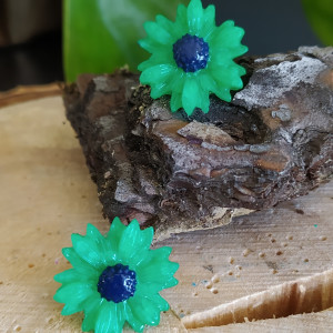 Kolczyki sztyfty kwiat margaretki z masy fimo