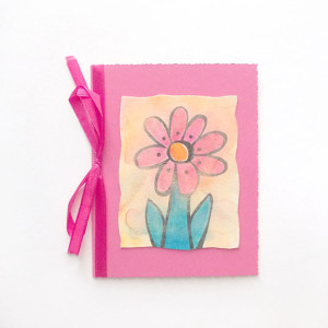 różowa kartka z kwiatkiem, kartka bez życzeń, kwiat kartka, kartki na różne okazje, kartki ręcznie malowane, ładne kartki okolicznościowe