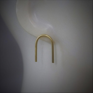 Czas snu/Kobieta - kolczyki sztyfty z mosiądzu.