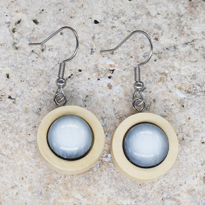 Drewniane wiszące kolczyki z kaboszonami boho #32