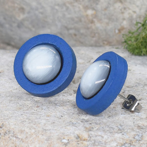 Drewniane kolczyki sztyfty z kolorowymi kaboszonami boho #53