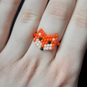 Jesienny Lisek pierścionek z koralików pomarańczowy