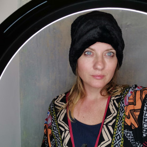 Futrzana czarna sztuczne futro czapka