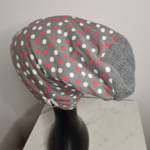 Czapka we wzory codzienna