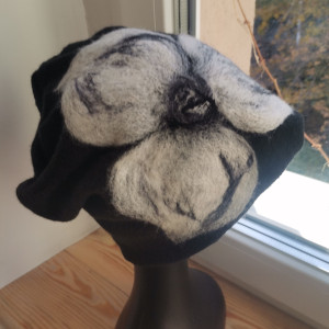 Czapka wełniana czarna