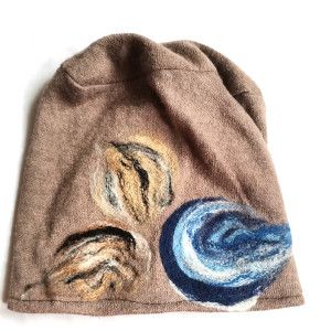 Czapka wełniana bezowa przecena