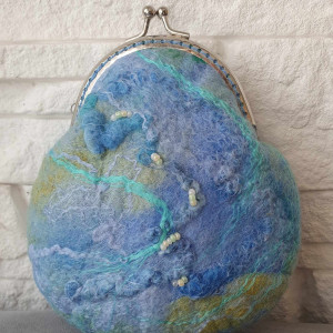 Niebieska portmonetka