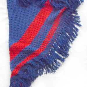 duża chusta, czerwono granatowa chusta, trójkątna chusta, boho chusta xxl, cygańska chusta, chusta czerwono granatowa, chusta na zimę, szydełkowa chusta