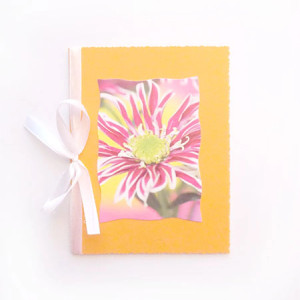 pomarańczowa kartka z kwiatkiem, kwiatek kartka, boho kartki okolicznościowe, ładne kartki na różne okazje, kartki bez życzeń, kartki z kwiatami, kwiaty kartki