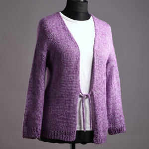 LILA, damski kardigan z alpaki# wiązany na wysokości talii# ażurowe mankiety# ażurowe wykończenie dołu swetra