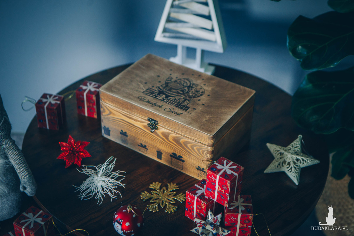 Skrzynka Drewniana Wesołych Świąt - Mikołaj
