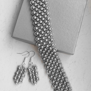 Komplet srebrny - bransoletka i kolczyki