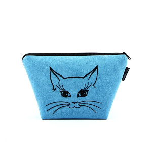 Kosmetyczka damska Niebieska z czarnym kotem wyszytym