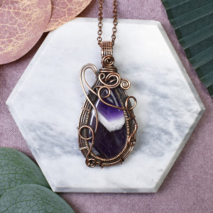 Miedziany wisiorek wire wrapping z ametystem #468