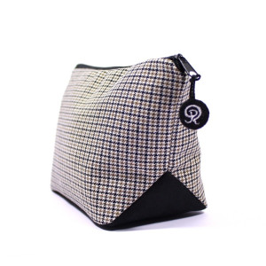 Kosmetyczka damska Pepitka z czarnym