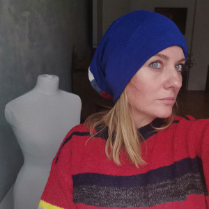 Czapka granatowa  unisex uniwersalna