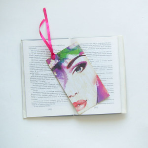 kolorowa zakładka do książki, ładna zakladka do książki, zakładka z kobietą, zakładka dla dziewczyny, fajna zakładka, duża zakładka