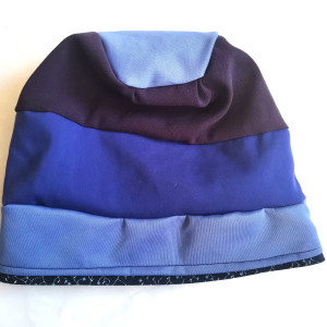 Czapka fioletowo niebieska