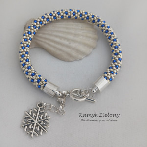 Bransoletka srebrna w niebieskie kropeczki