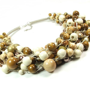 Korale – Cappuccino len stal