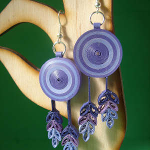 kolczyki ręcznie wykonane z papieru