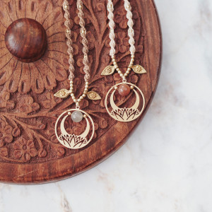 Naszyjnik 'Lunula & Lotos’