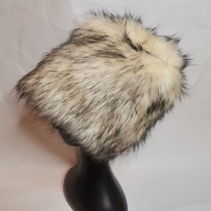 sztuczne futro czapka