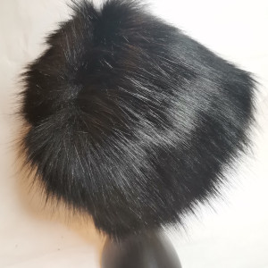 sztuczne futro czapka