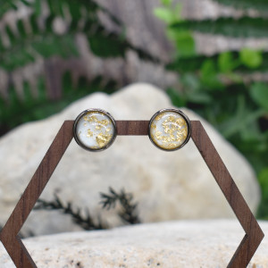 Stalowe kolczyki wkrętki z drobinkami złota #146