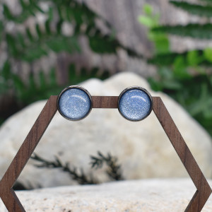 Stalowe kolczyki wkrętki z drobinkami złota #152