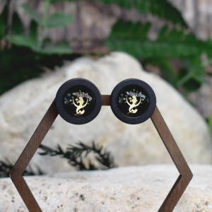 Drewniane kolczyki sztyfty z kaboszonami z grafiką #221