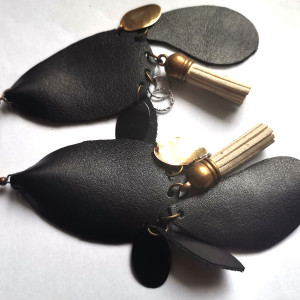 Kolczyki zwariowane bujne dlugie