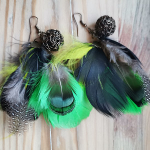 Kolczyki zwariowane bujne dlugie