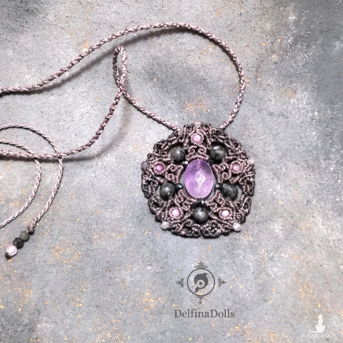 Mandala Gwiazda Pentagram Ametyst Larvikit naszyjnik pleciony mikro makrama