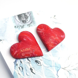 Przestrzenne kolczyki jak klipsy z kolekcji Love Story kolczyki sztyfty