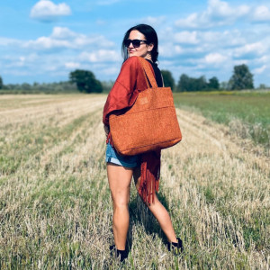 Torba shopper "Mili City Vibes" - rudy brąz - plecionka